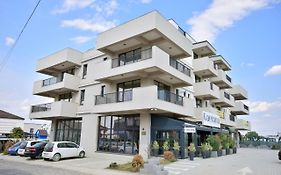 Grey Residence Apartments